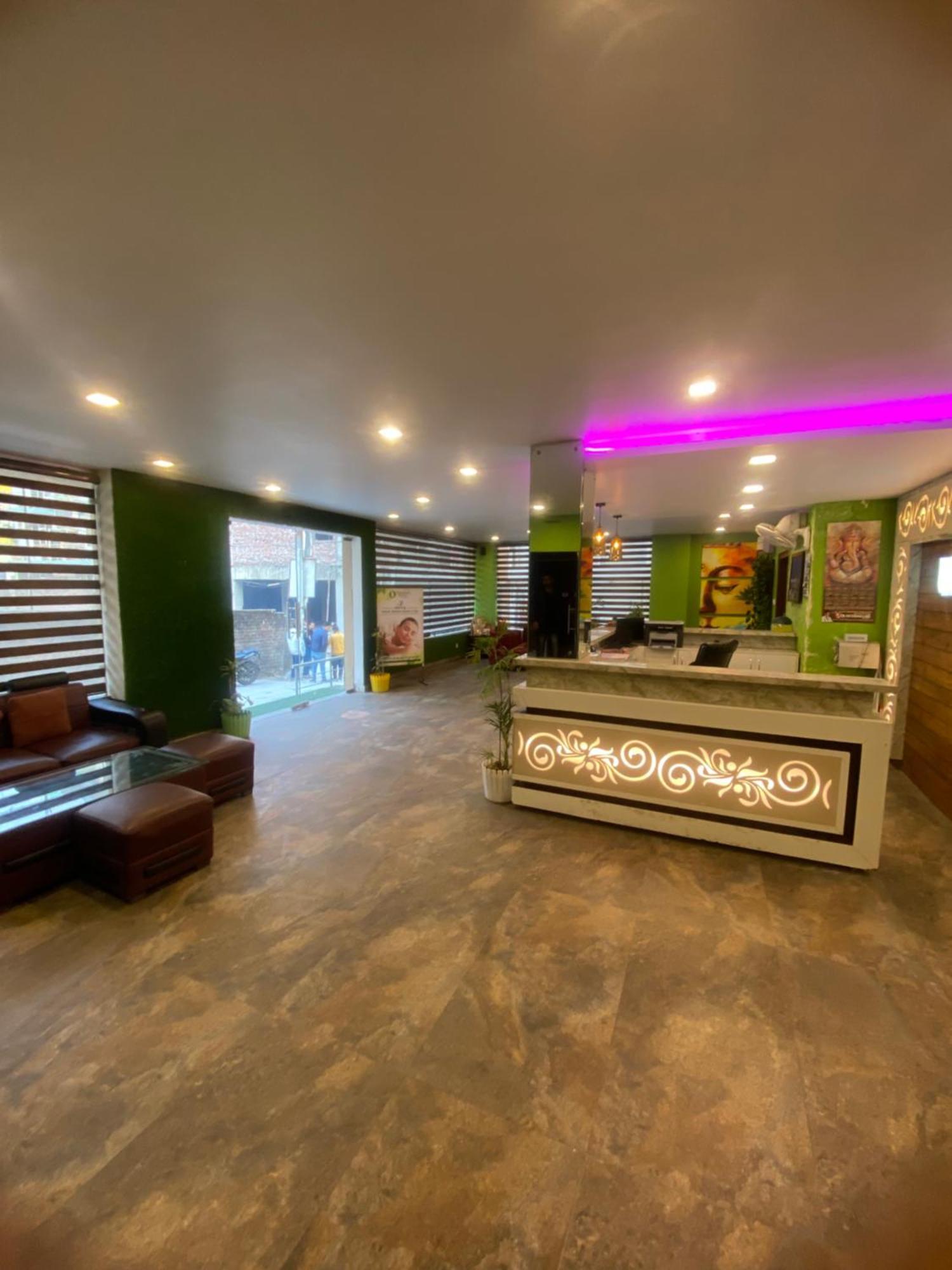 Hotel Mj Hills Rishīkesh Esterno foto