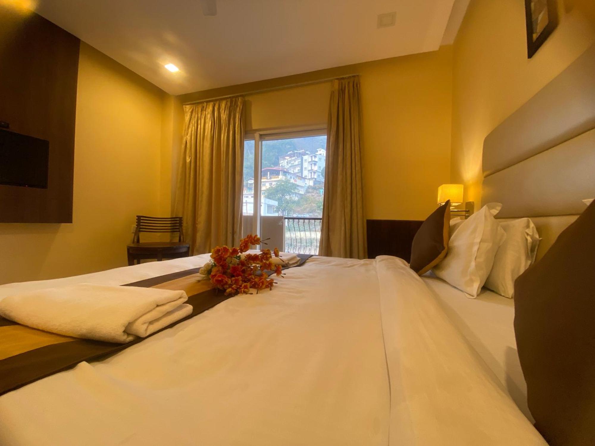 Hotel Mj Hills Rishīkesh Esterno foto