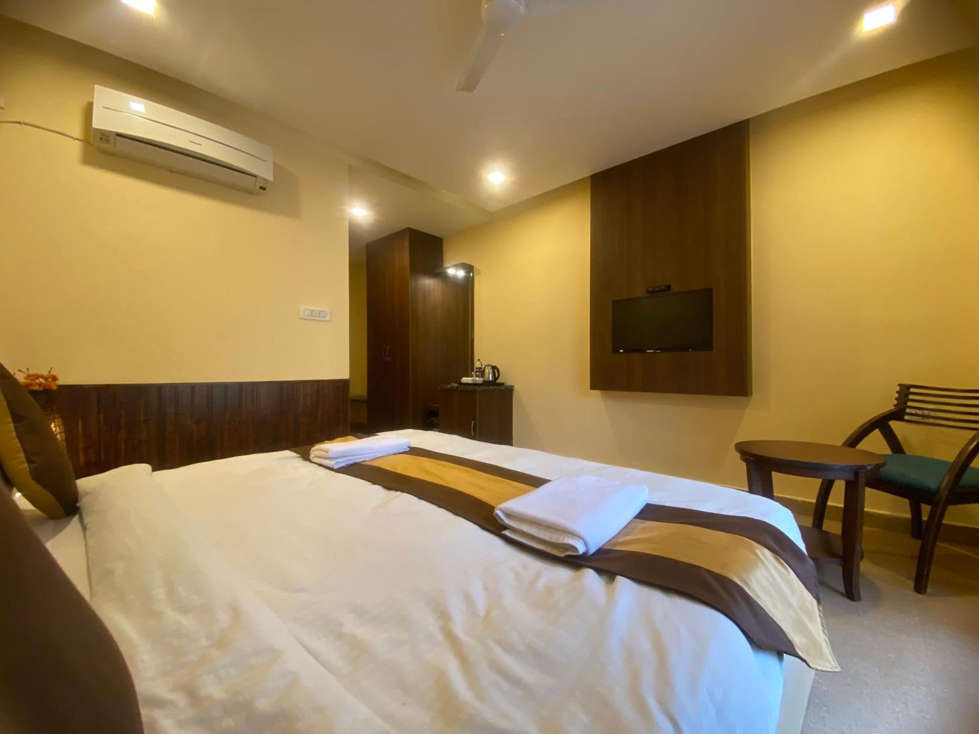Hotel Mj Hills Rishīkesh Esterno foto