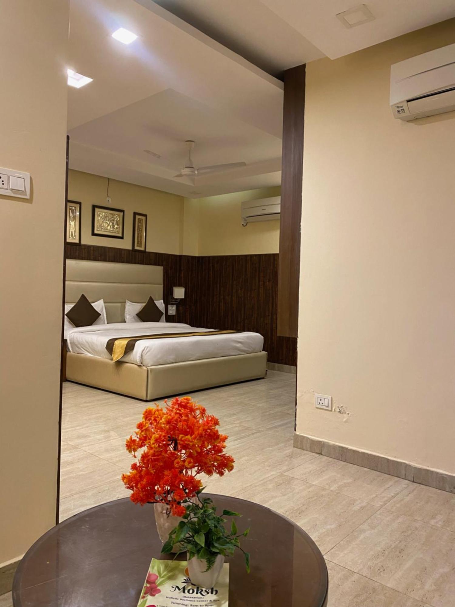 Hotel Mj Hills Rishīkesh Esterno foto