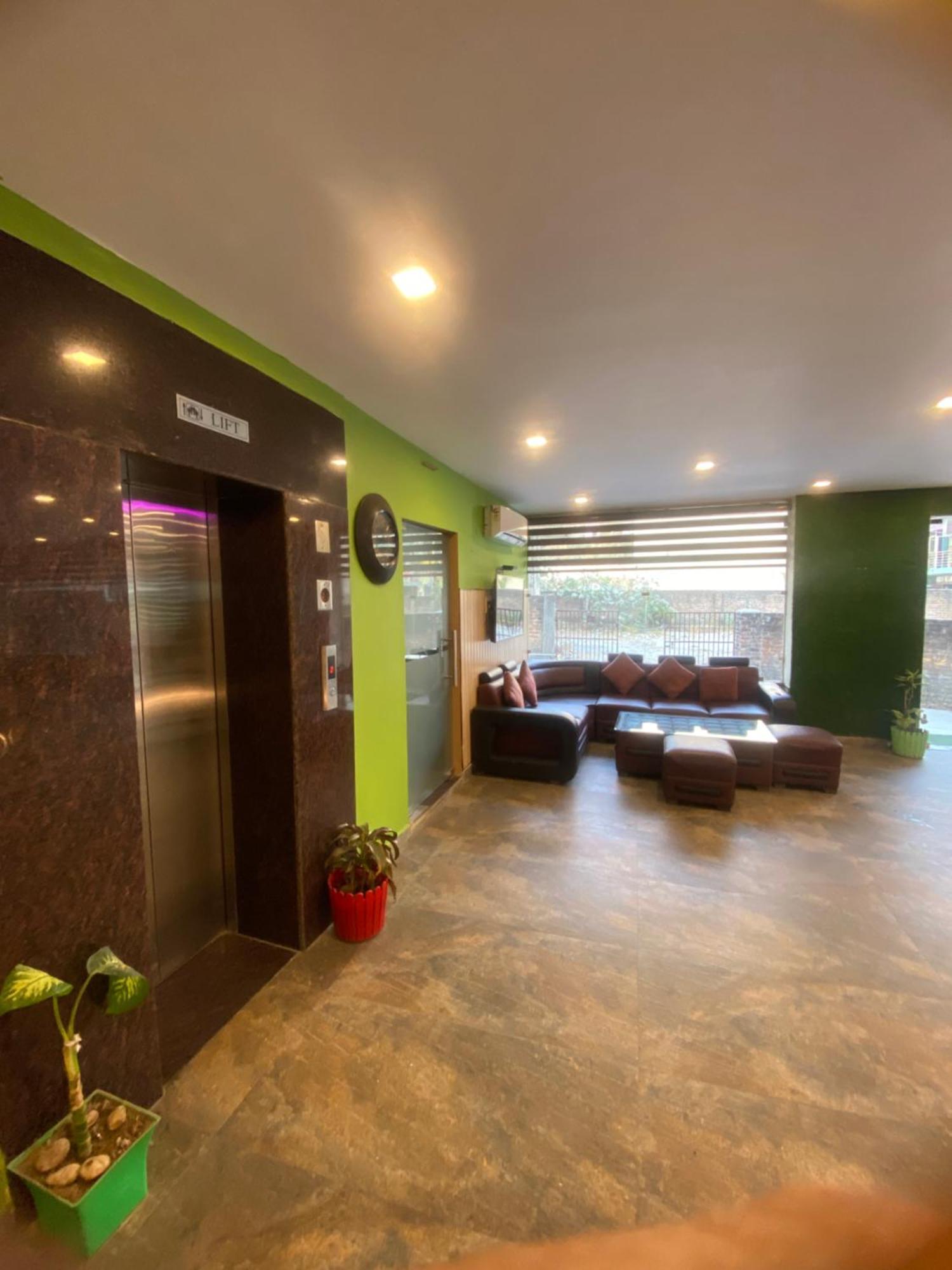 Hotel Mj Hills Rishīkesh Esterno foto